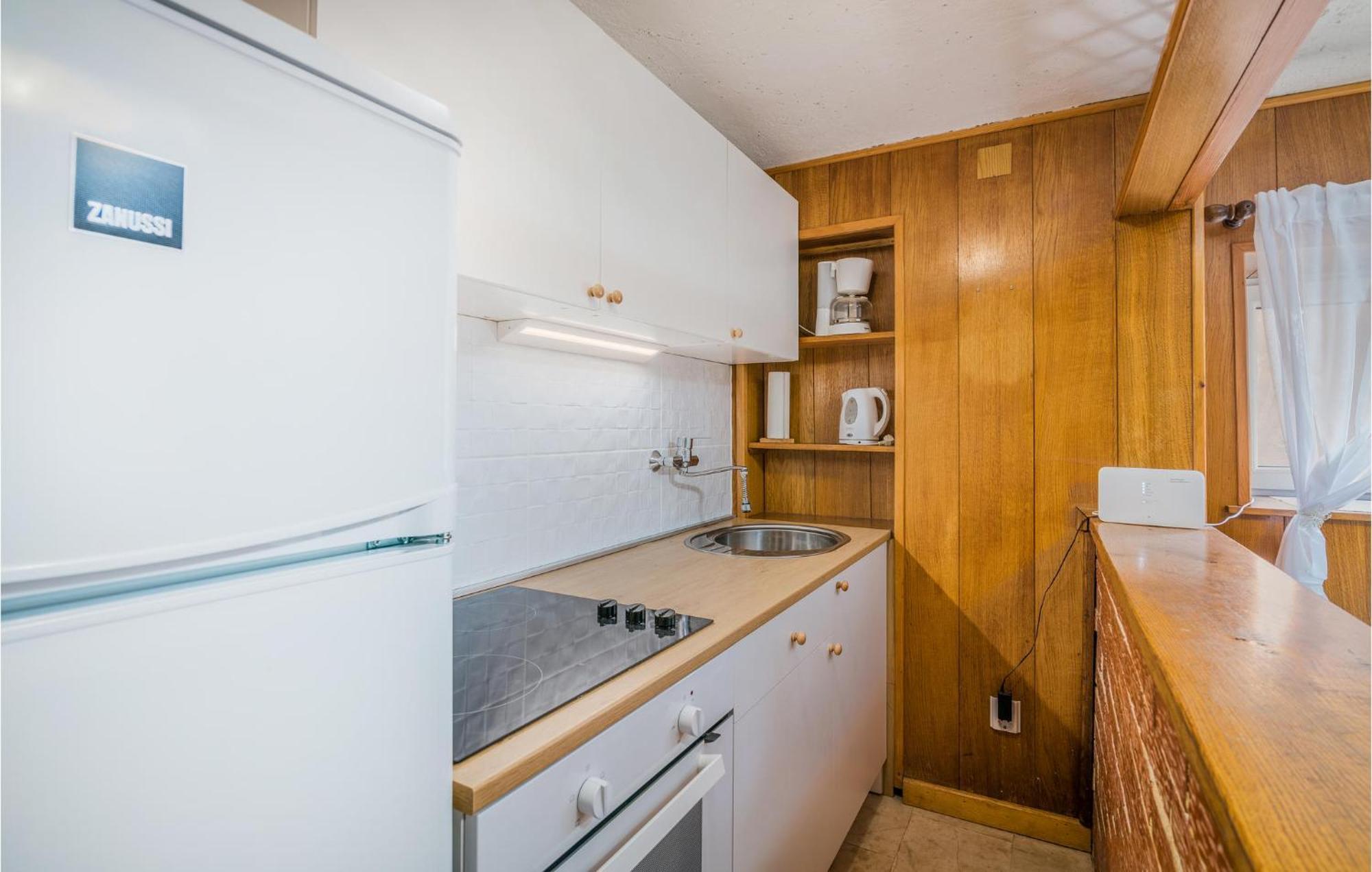 2 Bedroom Gorgeous Home In Baska Eksteriør bilde