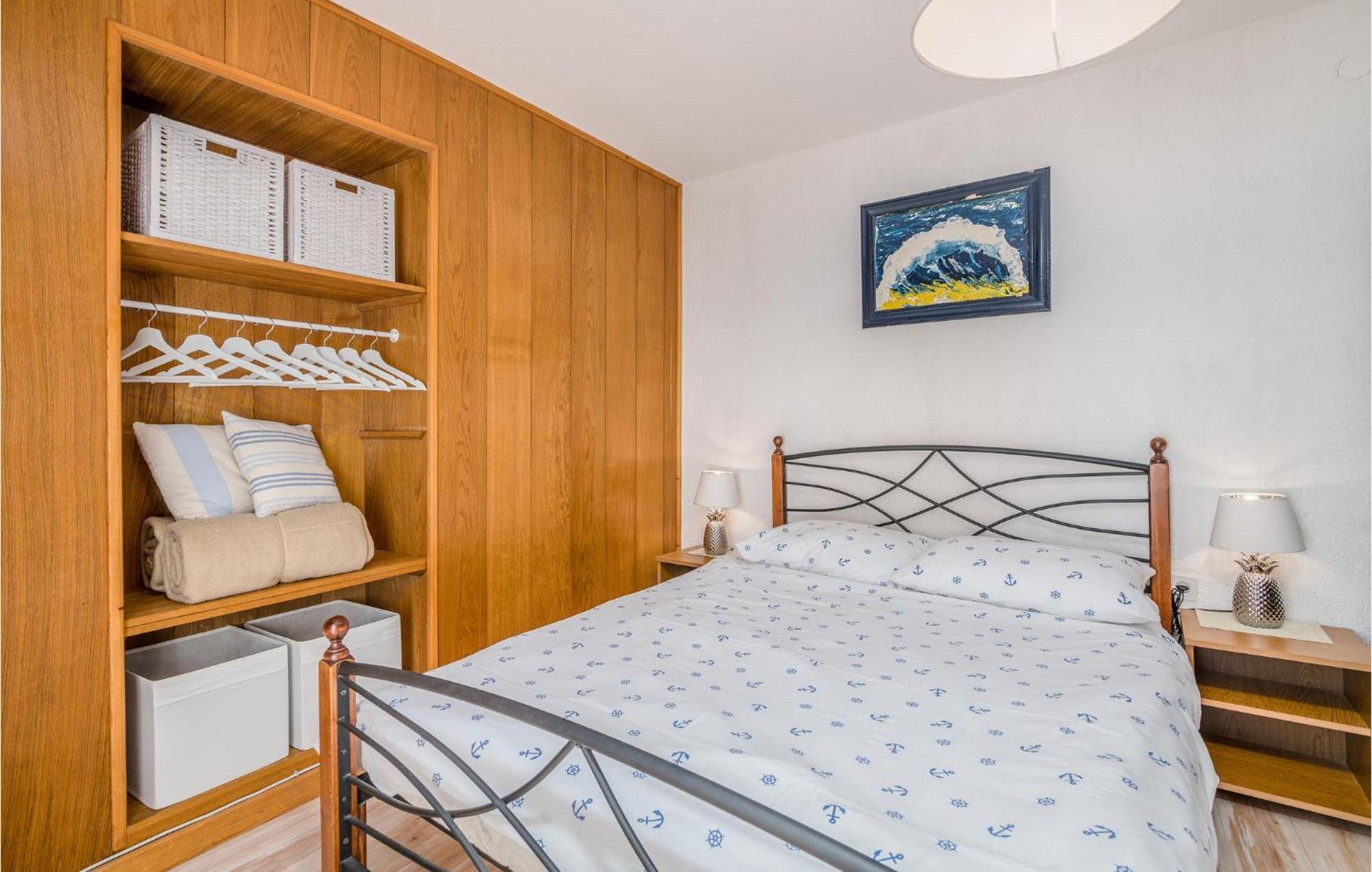 2 Bedroom Gorgeous Home In Baska Eksteriør bilde